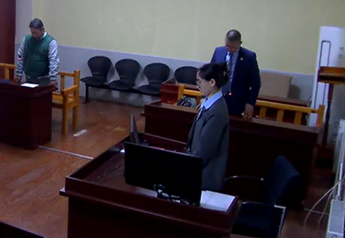 Нэхэмжлэгч: Ц.Лхагважав  Хариуцагч: Эс си эйч ХХК   Нэхэмжлэлийн шаардлага: 26,101,450 төгрөг гаргуулах